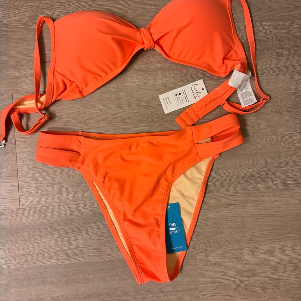 Bathing suit